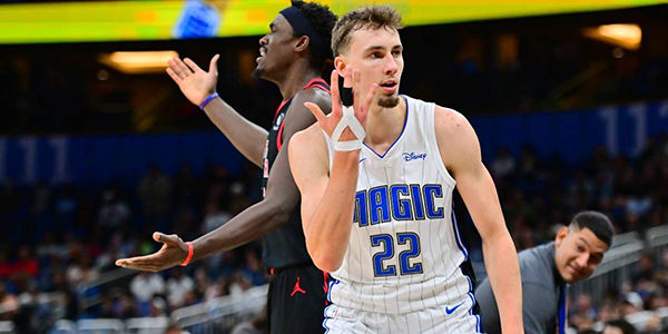 场强势闻名 场强势闻名