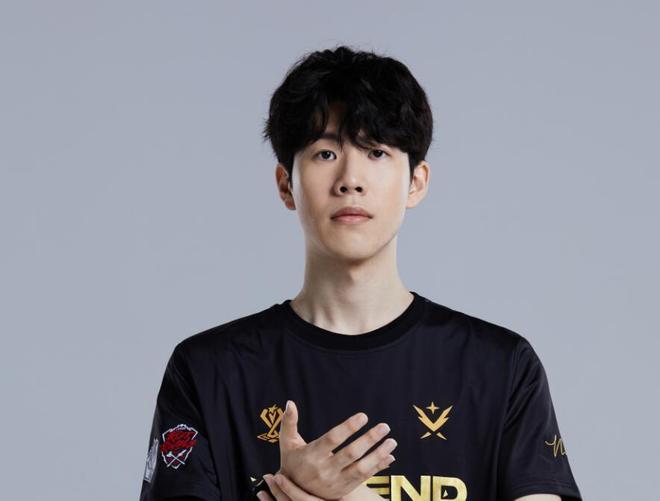 黃喜燦： 韓國展現真正實力戰勝沙特，平馬來西亞後球隊氛圍更好了.