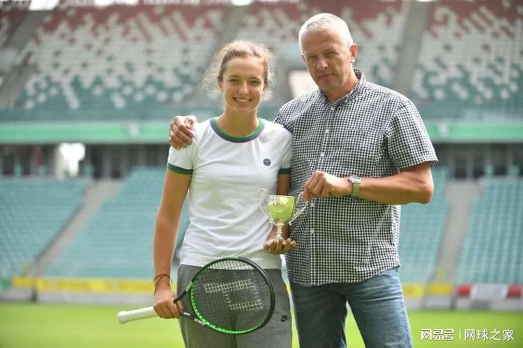 快攻得手 快攻得手