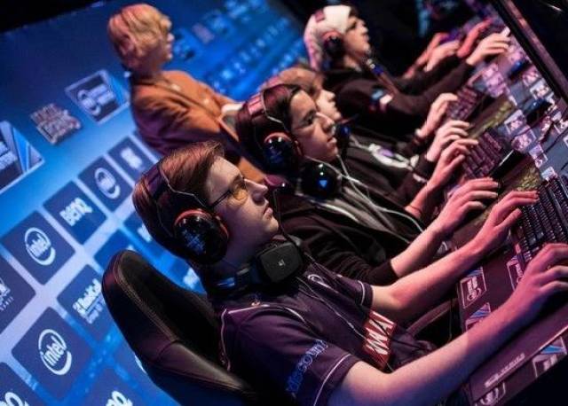 直接任意球 直接任意球