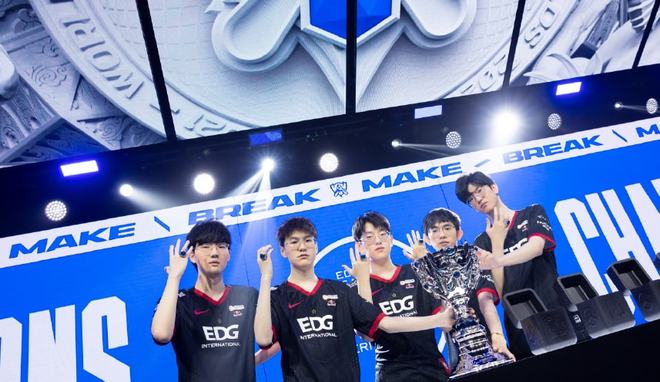 数据全面超 数据全面超